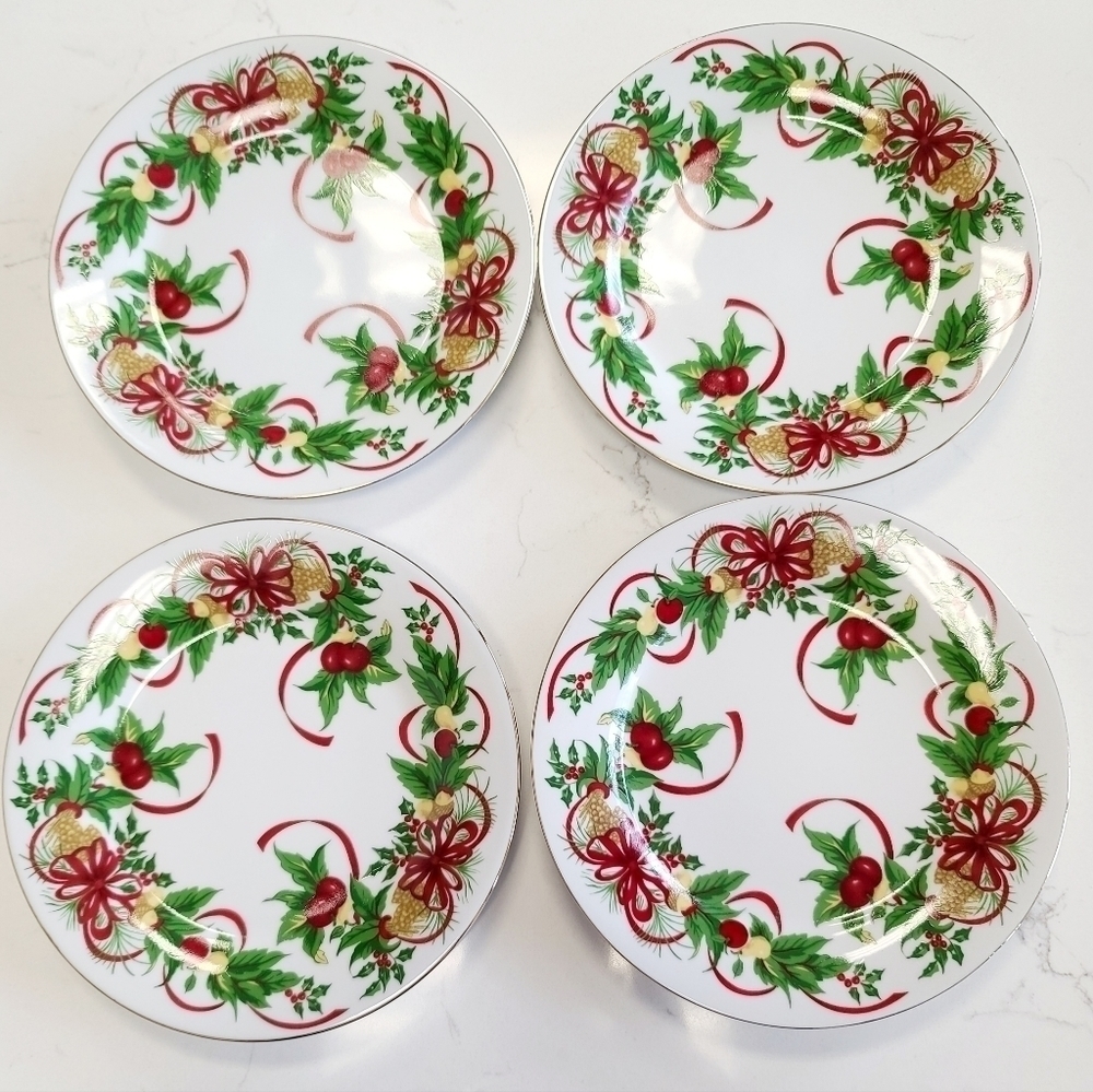BAUM brothers christmas cake plates